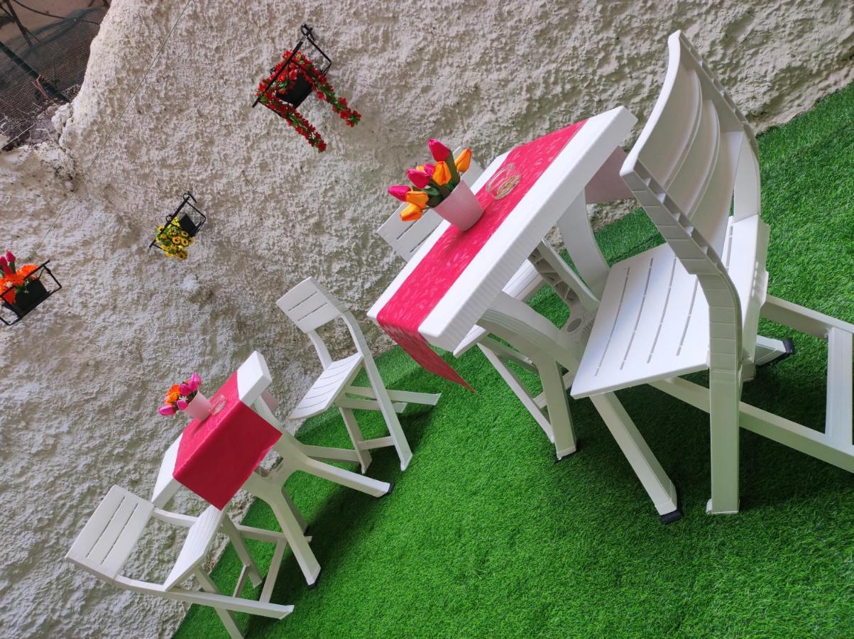 קטאניה Robert Holiday Apartment מראה חיצוני תמונה