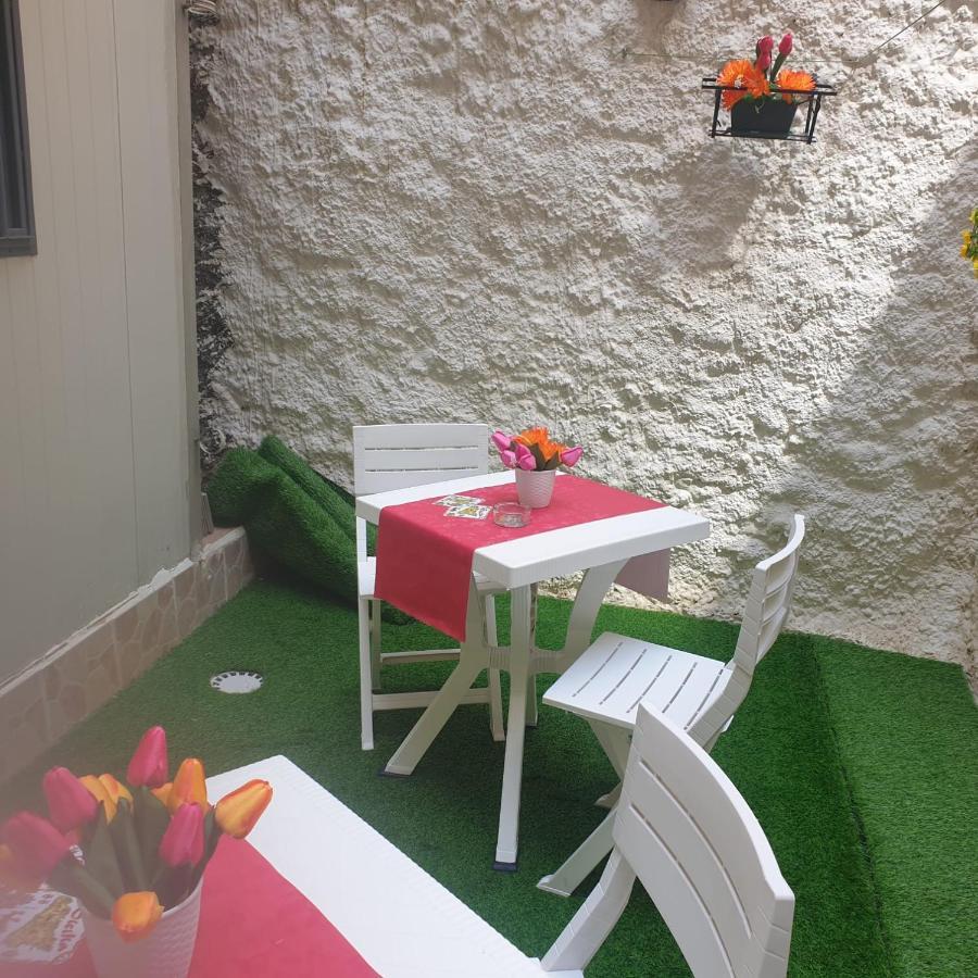 קטאניה Robert Holiday Apartment מראה חיצוני תמונה