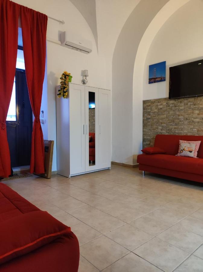 קטאניה Robert Holiday Apartment מראה חיצוני תמונה