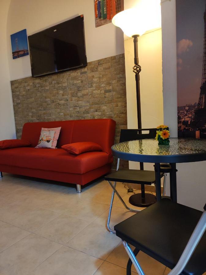קטאניה Robert Holiday Apartment מראה חיצוני תמונה